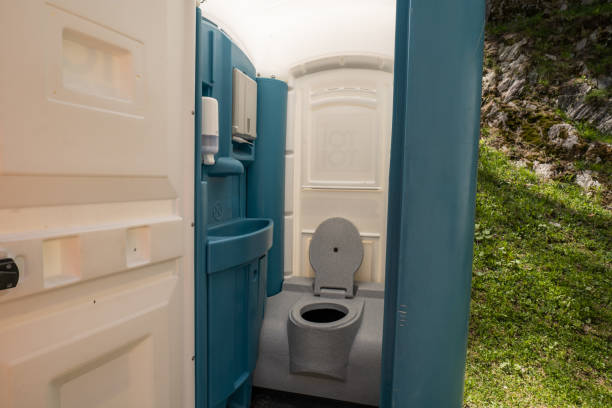 Best Porta potty cleaning services  in Evart, MI